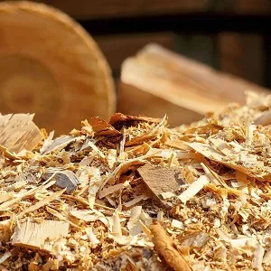 Лиственные опилки оптом в Новороссийске и других различных марок заказать от 16 тонн