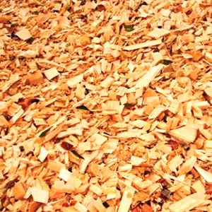 Щепа топливная оптом в Новороссийске и других различных марок заказать от 16 тонн